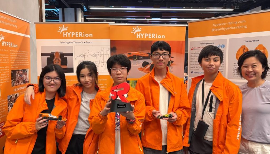 AY2627_STEM-Racing_02
